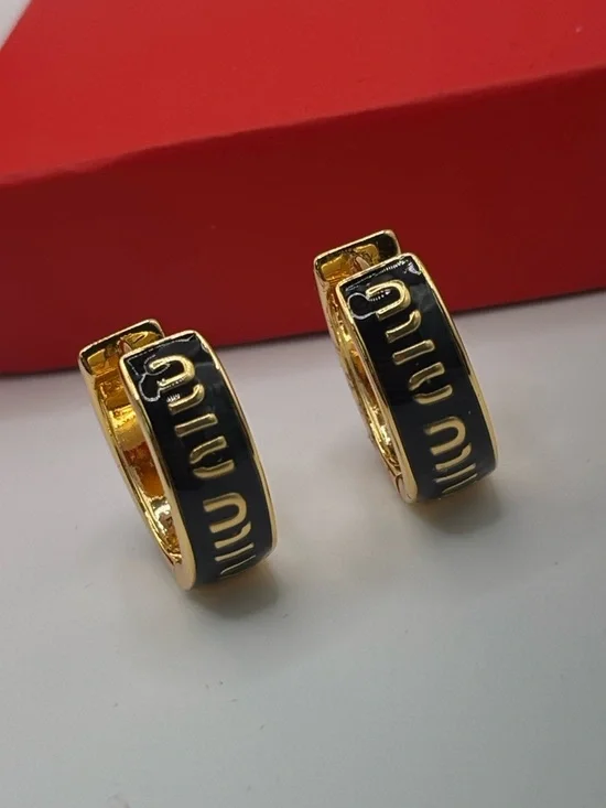 Luxury Designer Gold Tone Small Hoop Earrings Black Enamel Polished Logo Accent - Picture 13 of 15